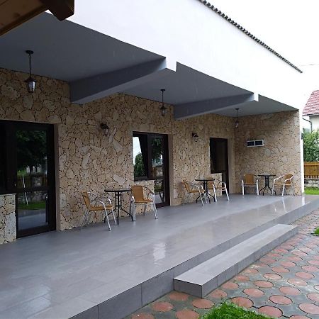 Casa Roka Διαμέρισμα Ieşelniţa Εξωτερικό φωτογραφία